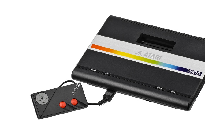 Recenze hern konzole na TV Atari 7800 ProSystem