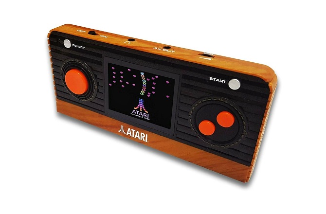 Recenze retro hern konzole Atari Retro Handheld