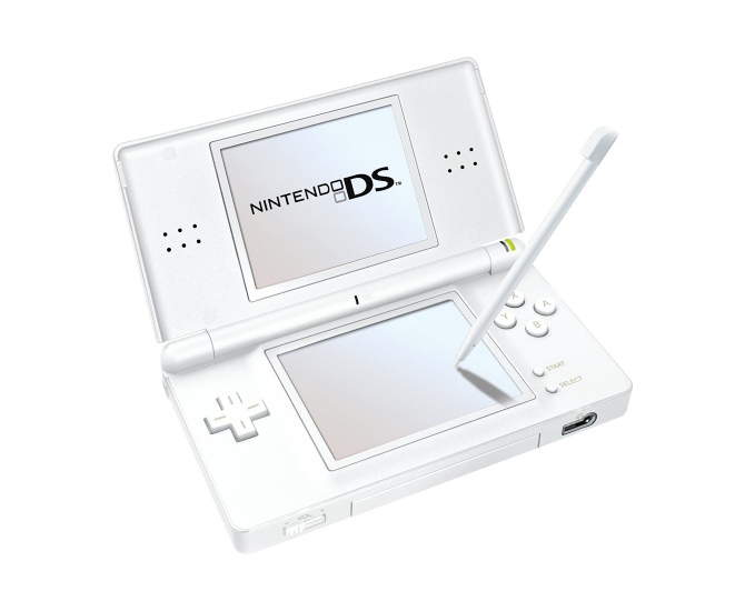 Recenze hern konzole do ruky Nintendo DS Lite